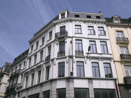 Better Finance has rented offices near the Brussels central station.