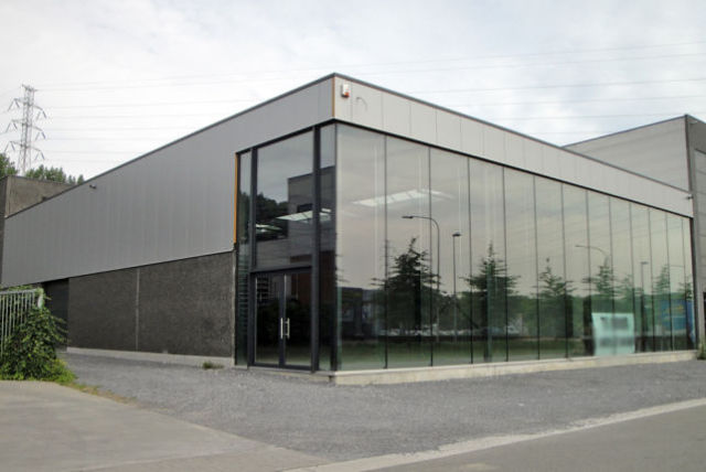 Lecot has rented a new showroom & warehouse in Zemst