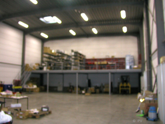 Warehouse with offices for rent, Ternat Business Center