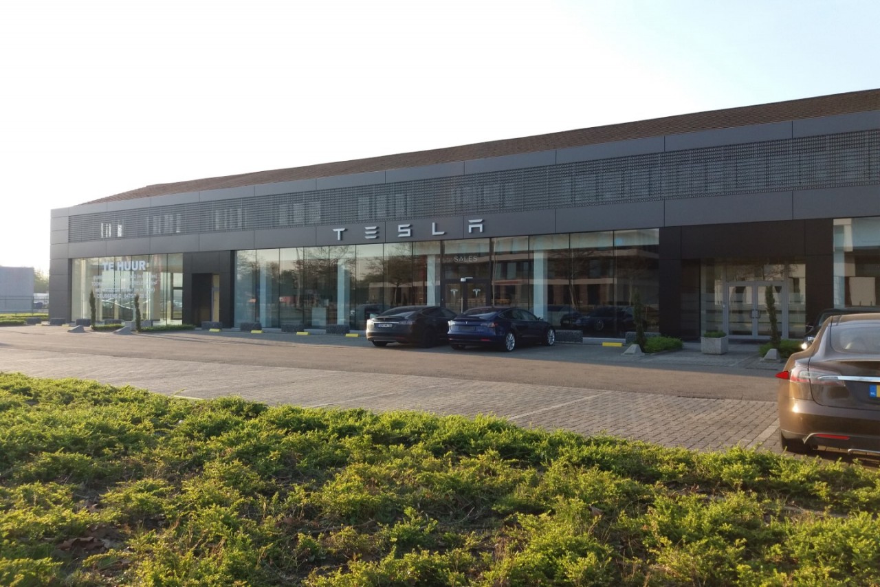 Herkenrode 77 business property in Hasselt