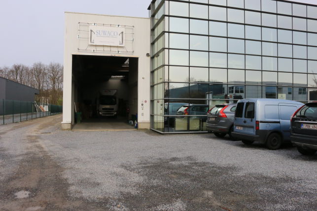 Industrial space to let - E314 motorway in Limburg