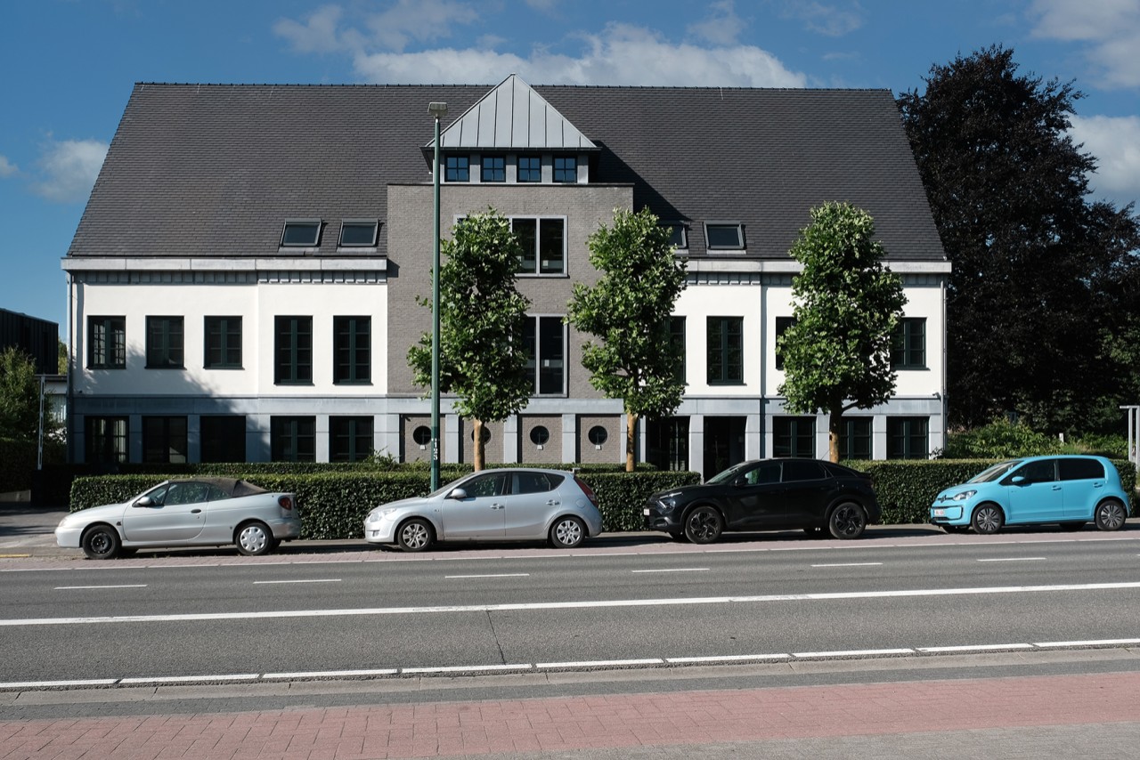Office with multipurpose space for rent in Leuven