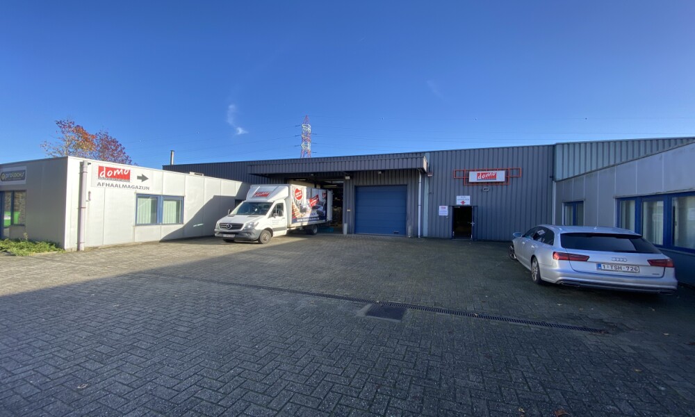 Warehouse with office for rent in Leuven