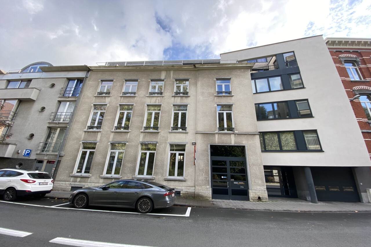 Classic offices to let near Leuven railway station
